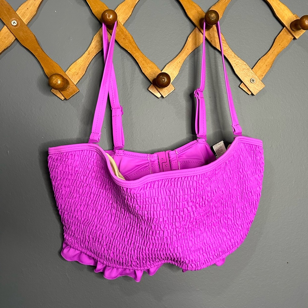 PourMoi strapless underwire swim top